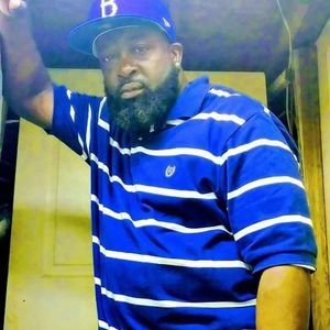 Meet your Posher, Solomon